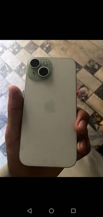Apple iPhone 15