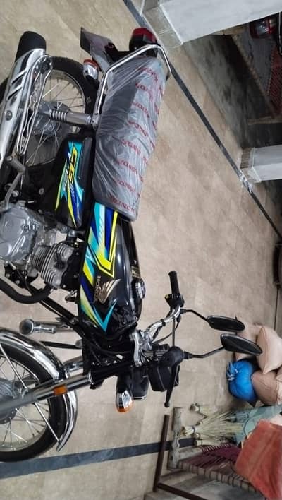 honda 125 model 2026  all ok 10 by10 all ok oper latter