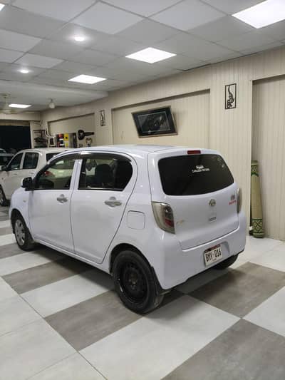 Daihatsu Mira 2018