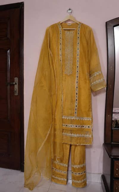 One time used dress of female for sale