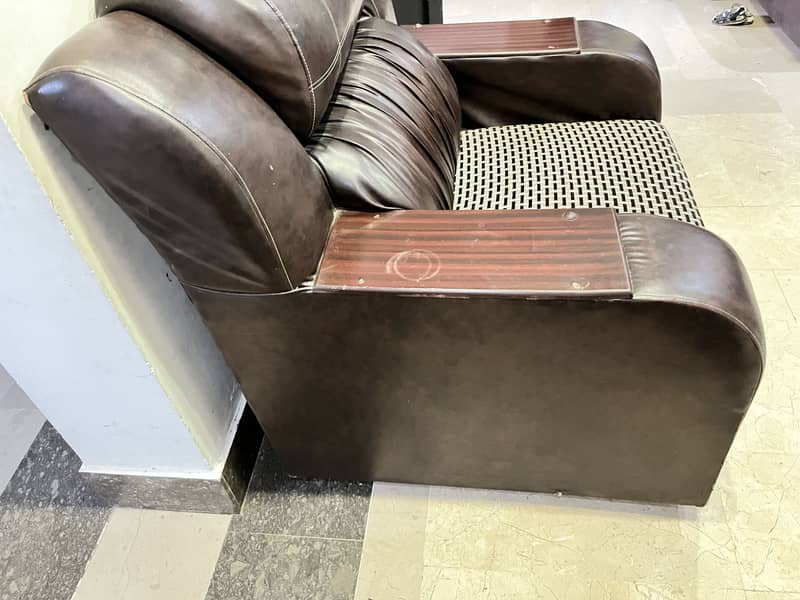 Leather sofa 4
