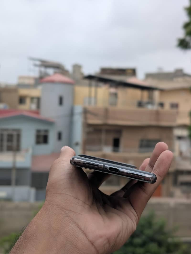 Google Pixel 7 Pro 2