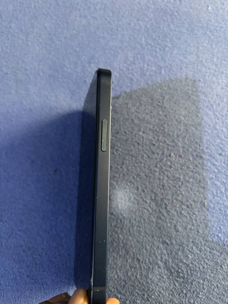 iPhone 12 mini 7