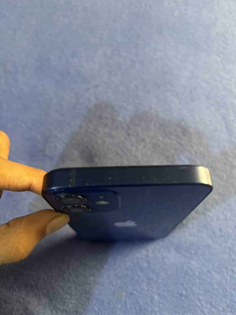 iPhone 12 mini 8