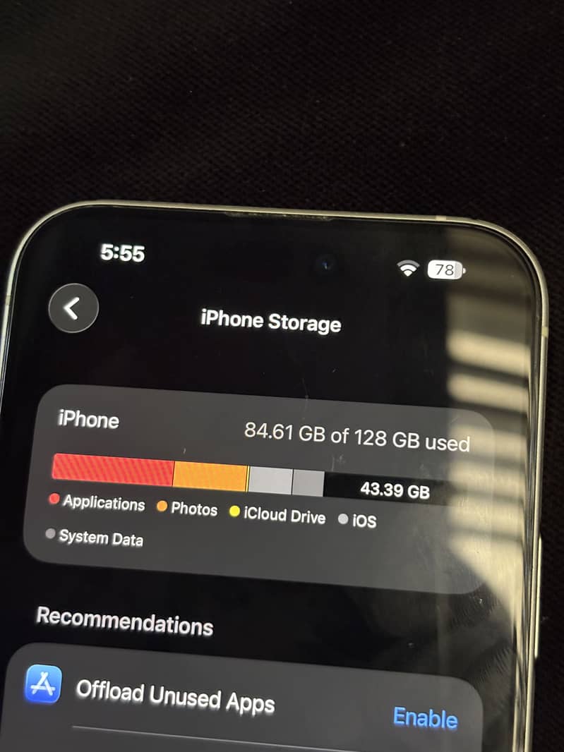 Apple iPhone 15 plus 2