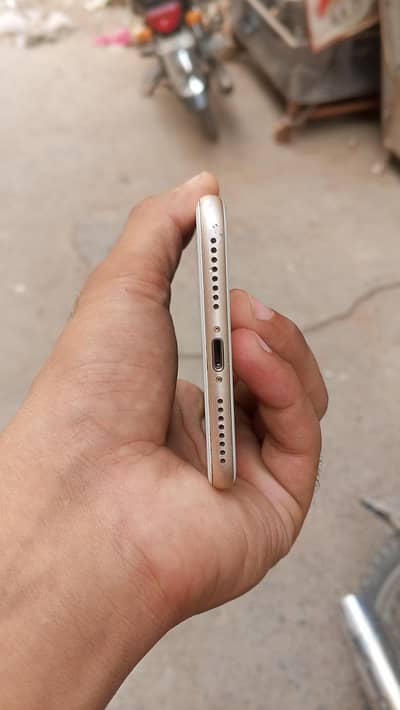Apple iPhone 7 Plus