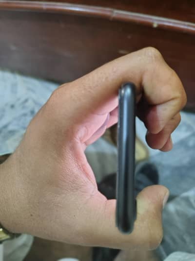 Apple iPhone 7