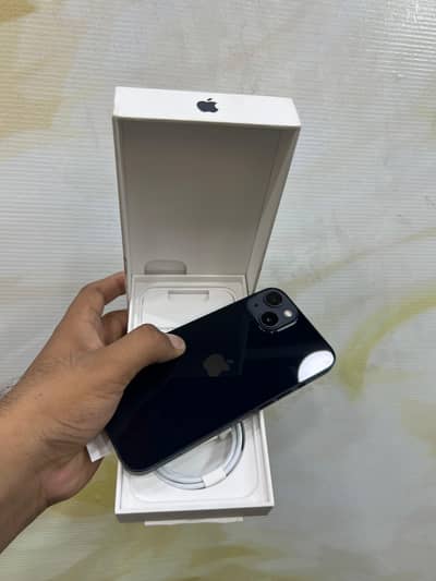 Apple iPhone 13 128GB – SIM Locked  – Box Pack