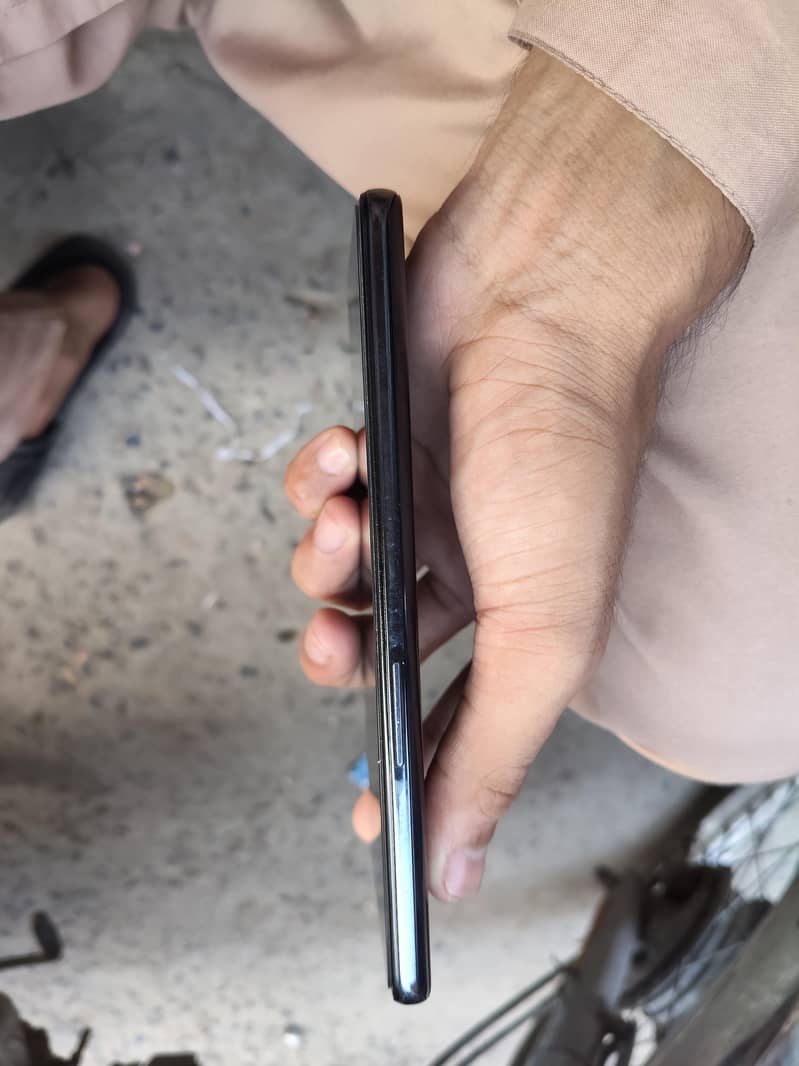 One Plus 9 4