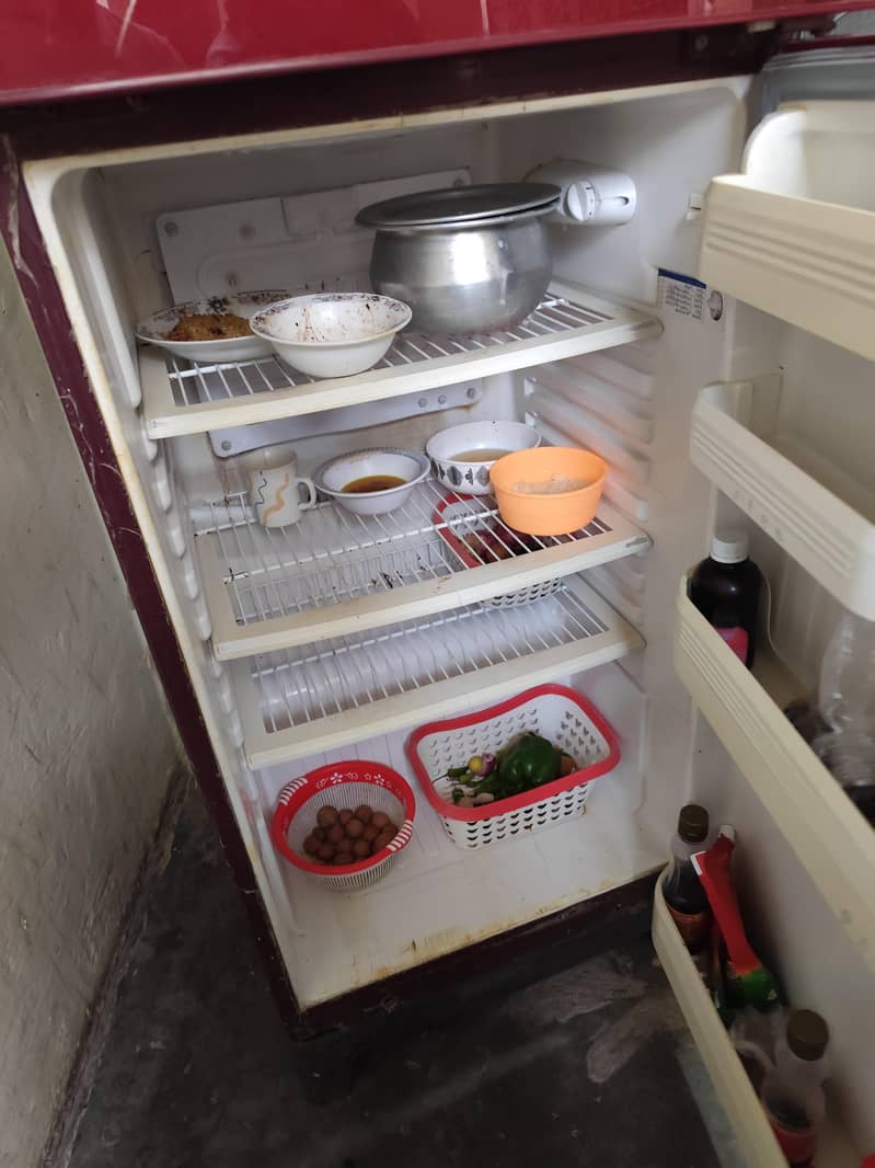 refrigerator 3