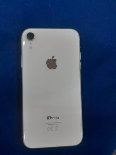 Apple iPhone XR