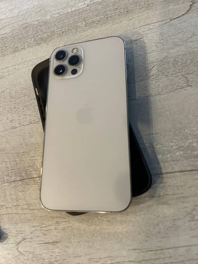 Apple iPhone 12 Pro