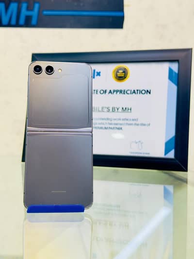 Samsung Mobile Z Fold 5 (8GB / 512GB) - Non-PTA (4 Months SIM Working)