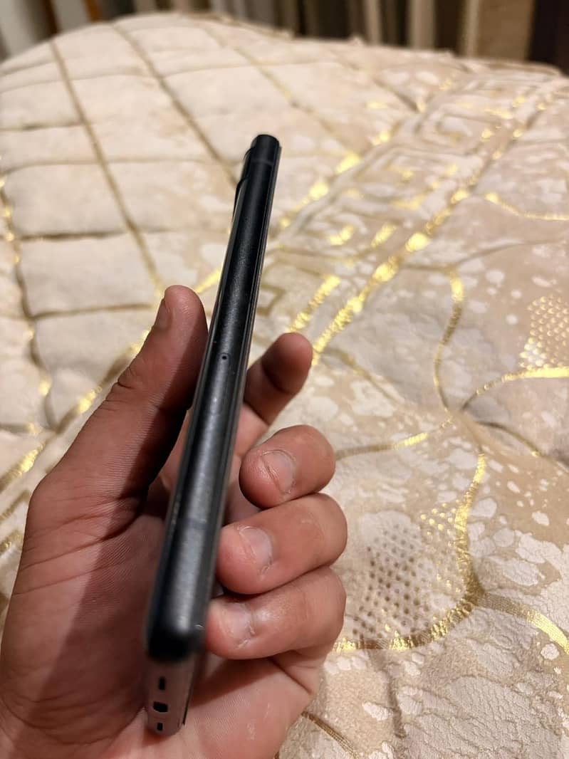 Google Pixel 6a 1