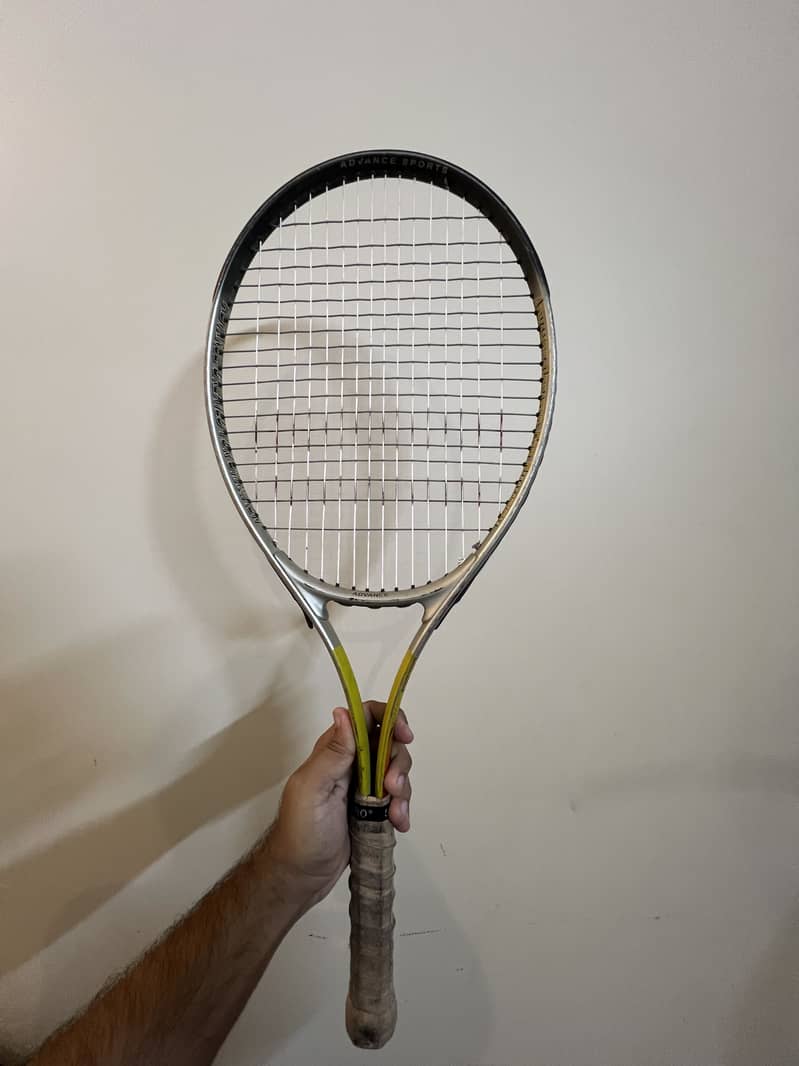Advance Racket 0