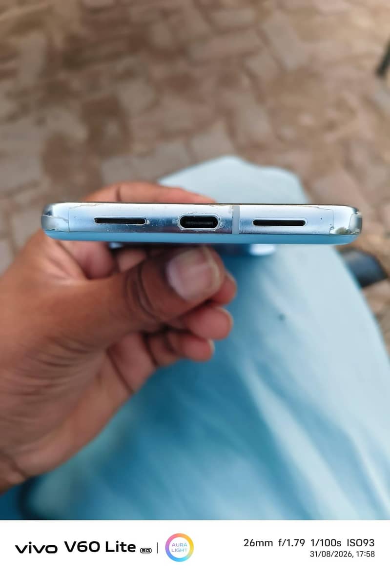 Google Pixel 8 Pro 3