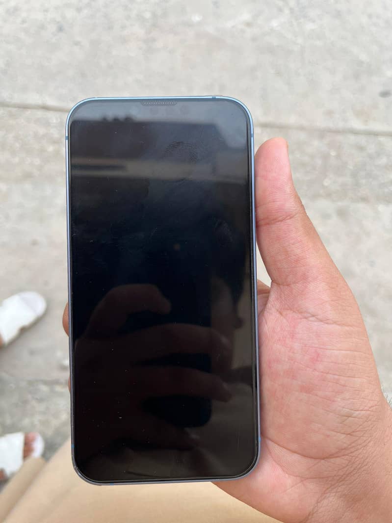 Apple iPhone 14 2