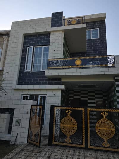 5 Marla Brand New Modern Design House Available For Sale In New Lahore City Phase 2 On Very Good Location Near To Park And Market And Masjid Between In The Homes On Very Ideally Location