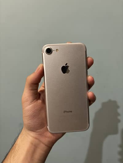Apple iPhone 7