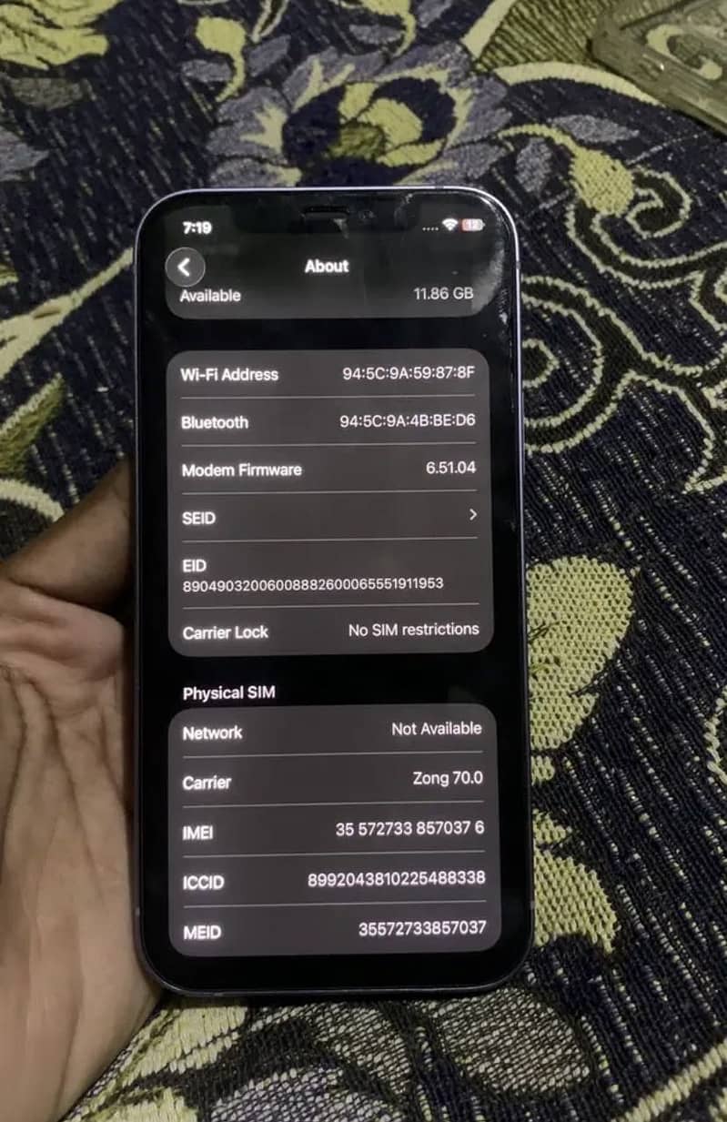 Apple iPhone 12 5