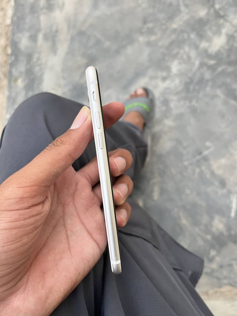 Apple iPhone SE 5