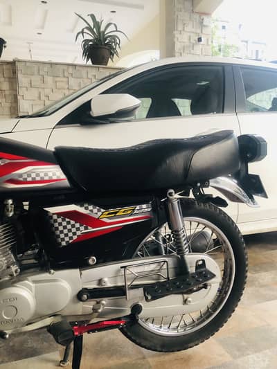 Honda CG 125 2024