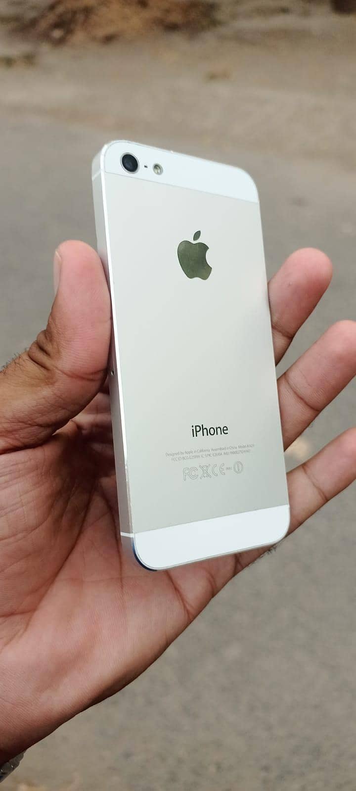 Apple iPhone 5 4