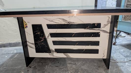 Modern Marble Finish Executive Table / Computer Desk