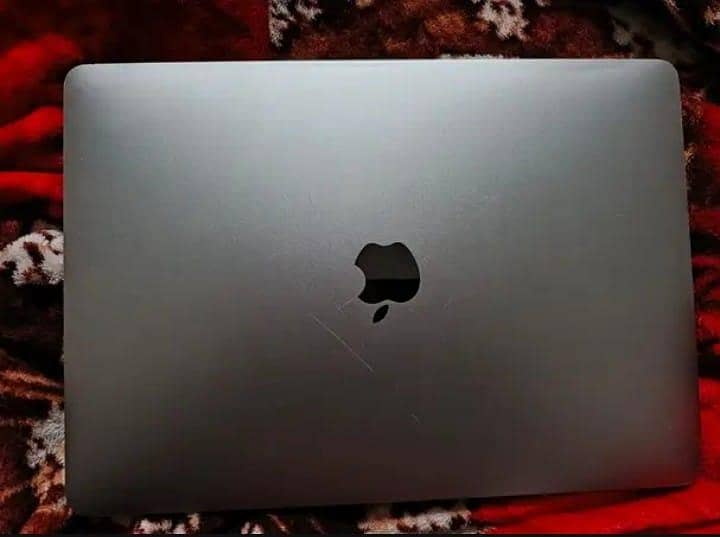 MacBook pro 0