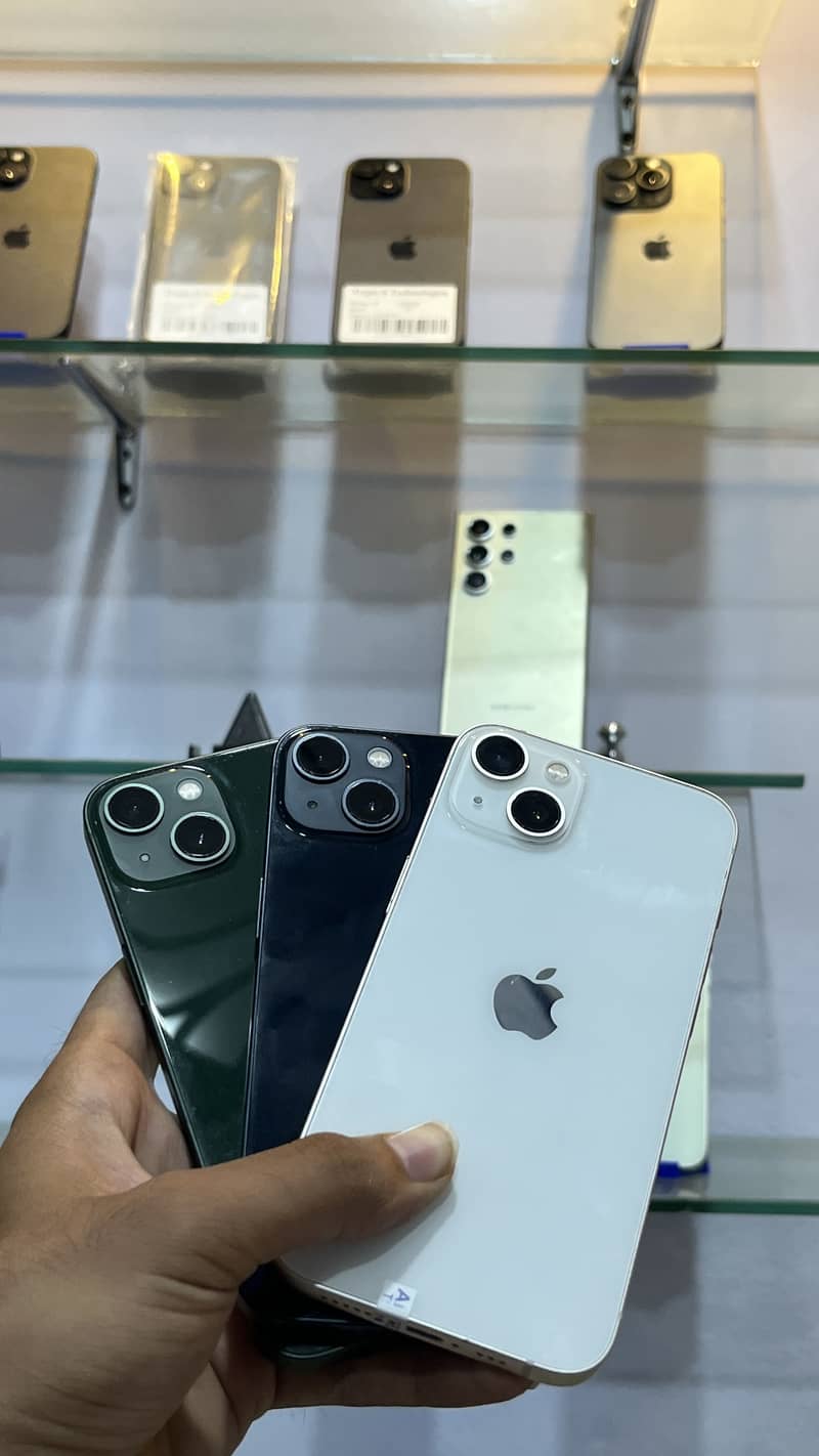 Apple iPhone 13 1