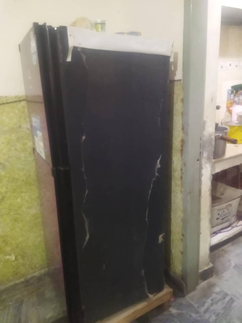 Refrigerator 1