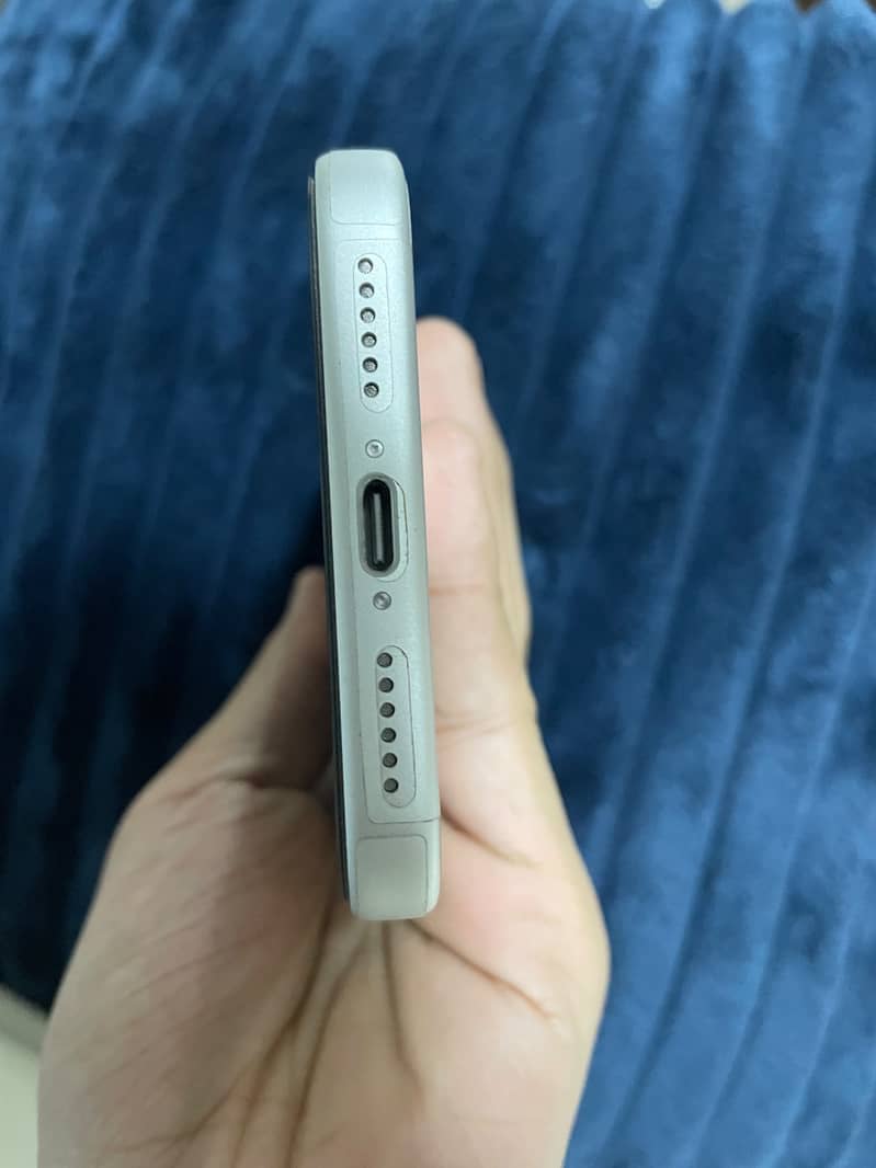 Apple iPhone 17 Pro Max 7