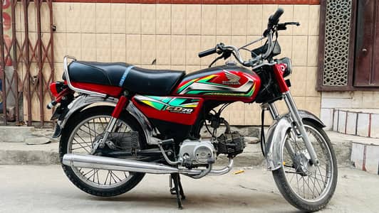 Honda CD 70 Model 2022