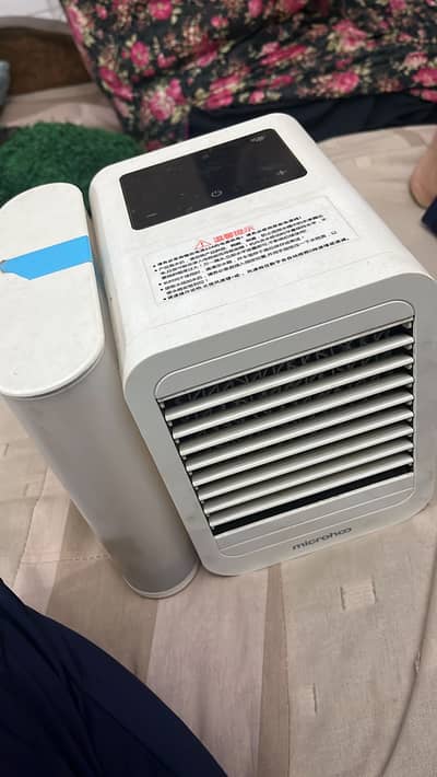 Microhoo Mini Portable Air Cooler with Ice Tank - USB Powered