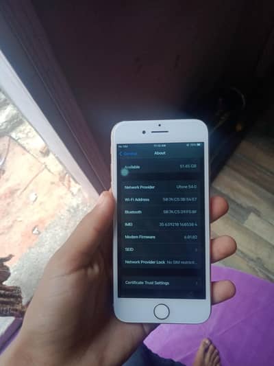 Apple Iphone 8 Factory (Exchange Possible)