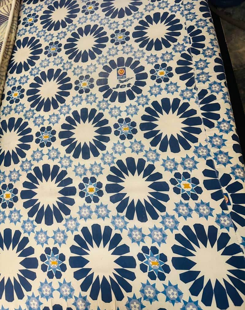 mattress 0