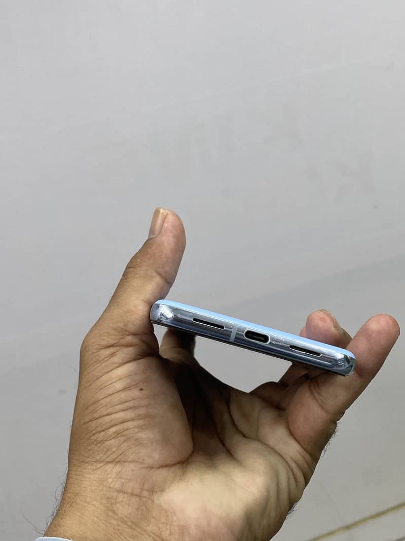 Google Pixel 8 Pro 1