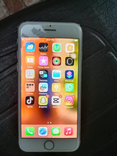 Apple iPhone 8
