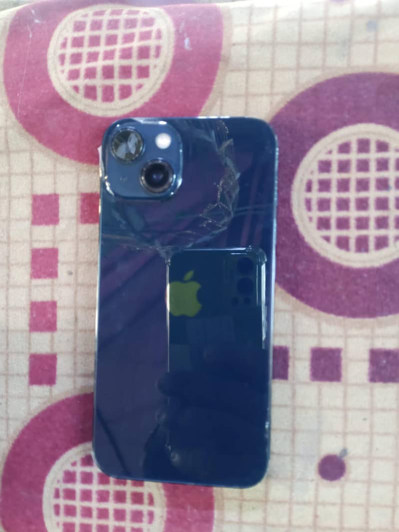 Apple iPhone 13 6
