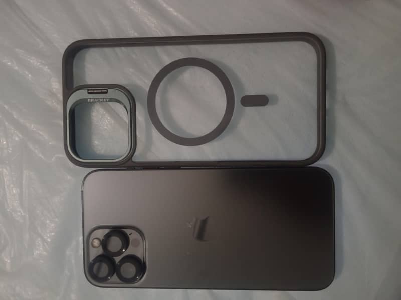 Apple iPhone 13 Pro Max 6