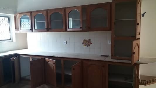 HOUSE FOR RENT IN F-7