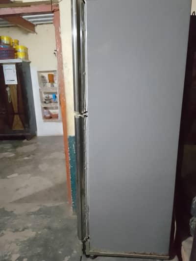 Pel refrigerator sariii okay hy bs cooling ka issues hy cooling ni kr