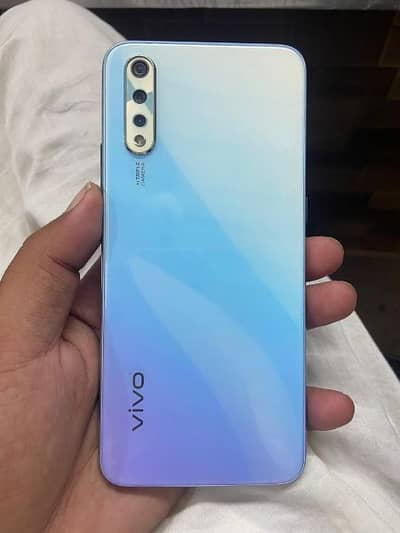 vivo s1 all orignal only orignal charger no open rpir