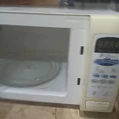 Dawlance Microwave Oven 36L – Fully Working & Clean