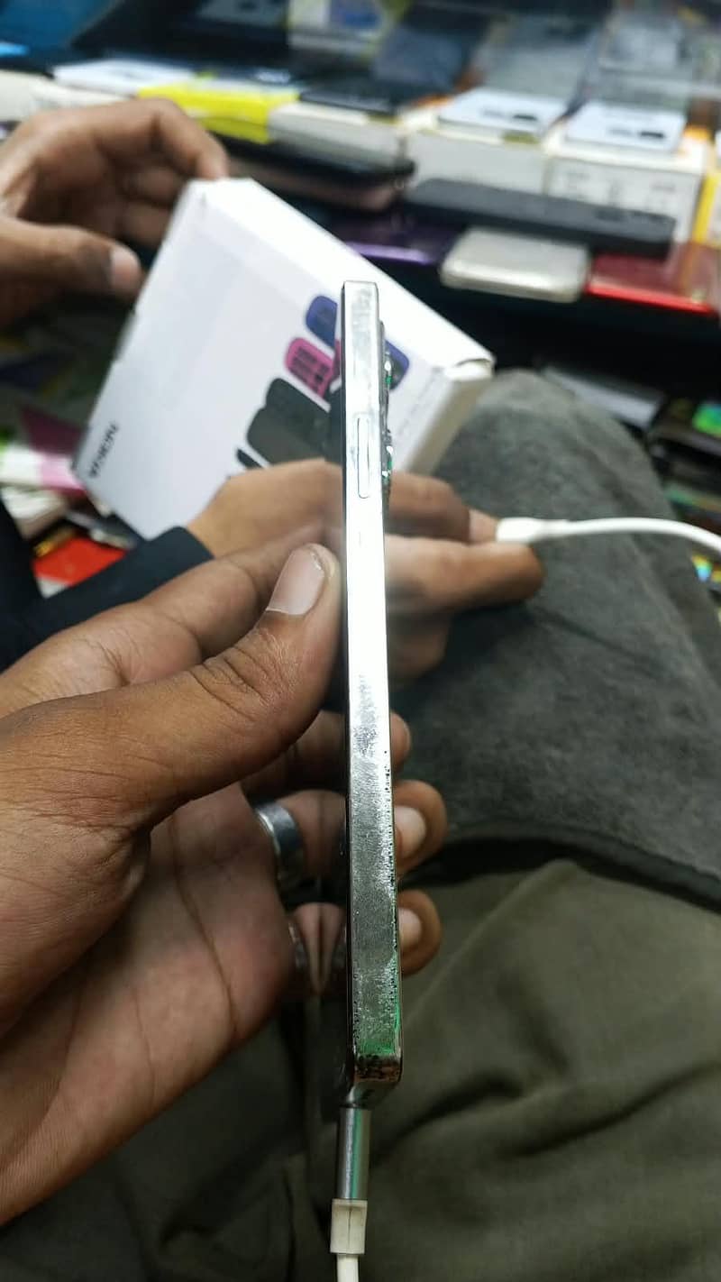 Infinix Note 40 1