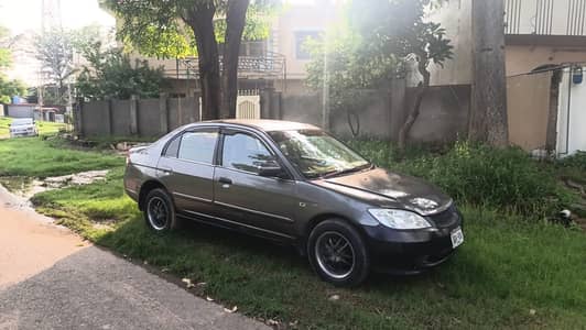 Honda Civic Oriel 2004