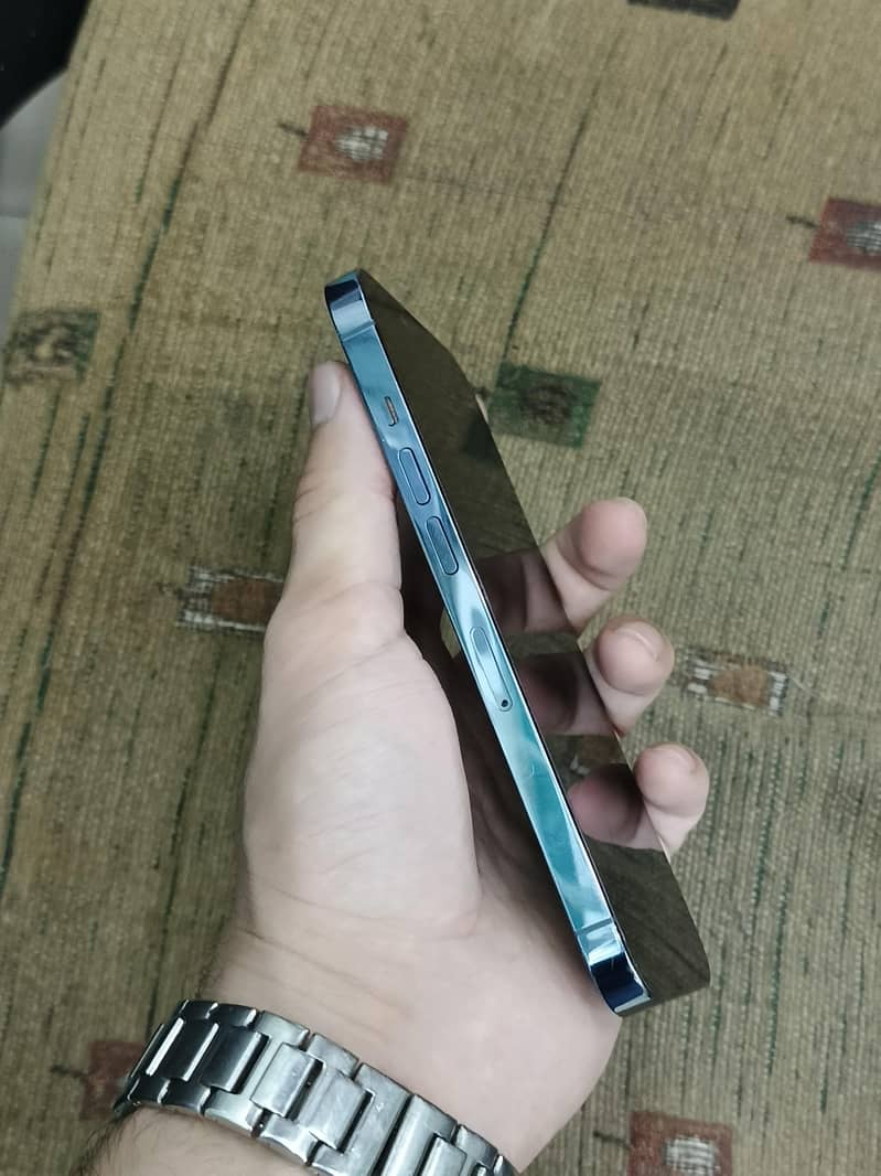 Apple iPhone 13 Pro 5