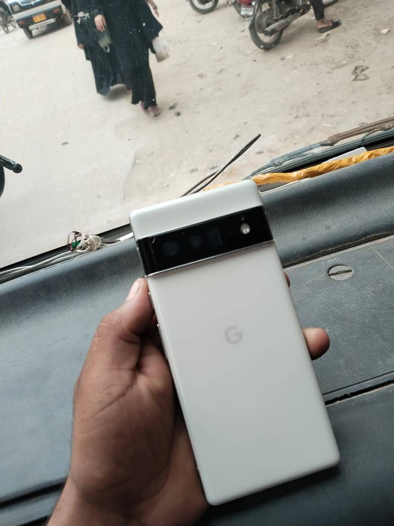 Google Pixel 6 Pro 2