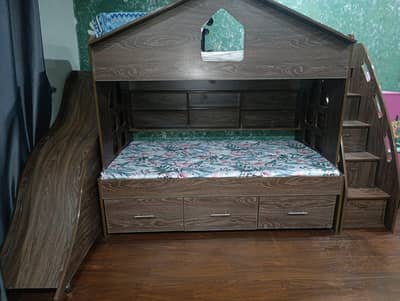 kids bed with matres complete for sale. 03124425669