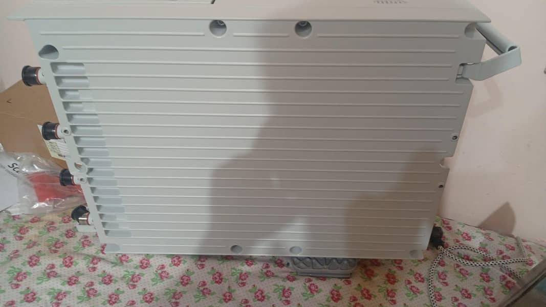 Huawei RRU cloud storage multi-mode system. 7